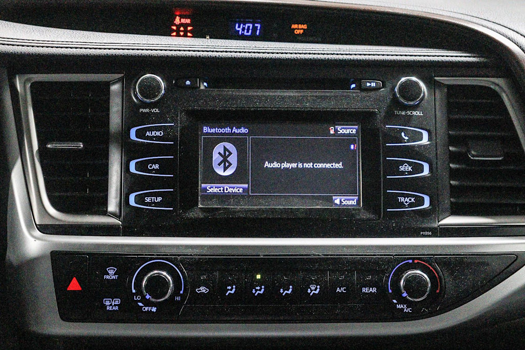 Thumbnail: 2018 Toyota Highlander - 23