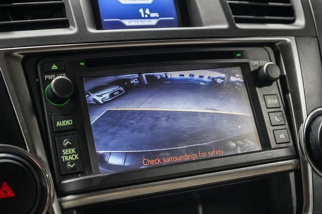 Thumbnail: 2013 Toyota Highlander - 28