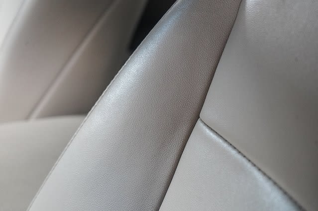Thumbnail: 2013 Toyota Highlander - 25