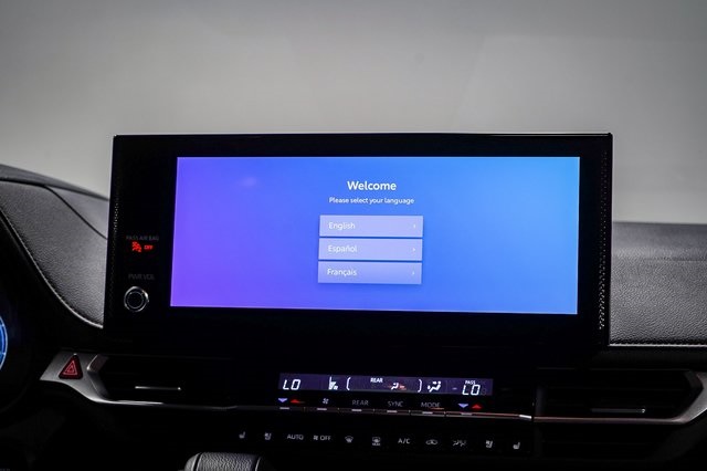 Thumbnail: 2025 Toyota Sienna - 15