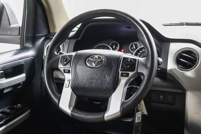 Thumbnail: 2014 Toyota Tundra - 13