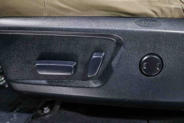 Thumbnail: 2014 Toyota Tundra - 23