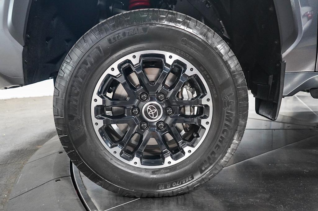 Thumbnail: 2024 Toyota Tundra - 20