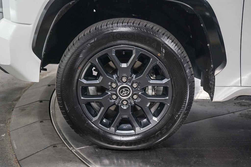 Thumbnail: 2023 Toyota Tundra - 7