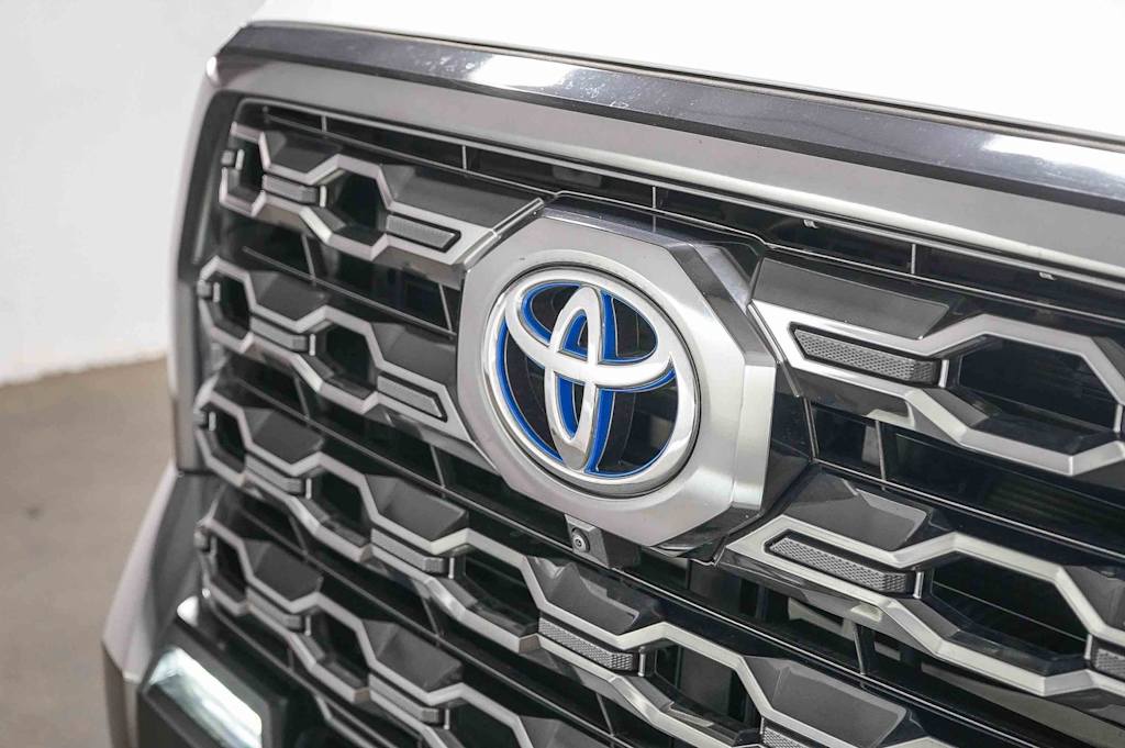 Thumbnail: 2023 Toyota Tundra - 6
