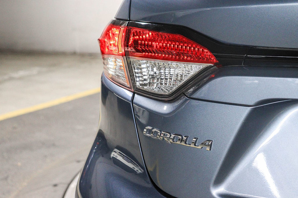 Thumbnail: 2025 Toyota Corolla - 24