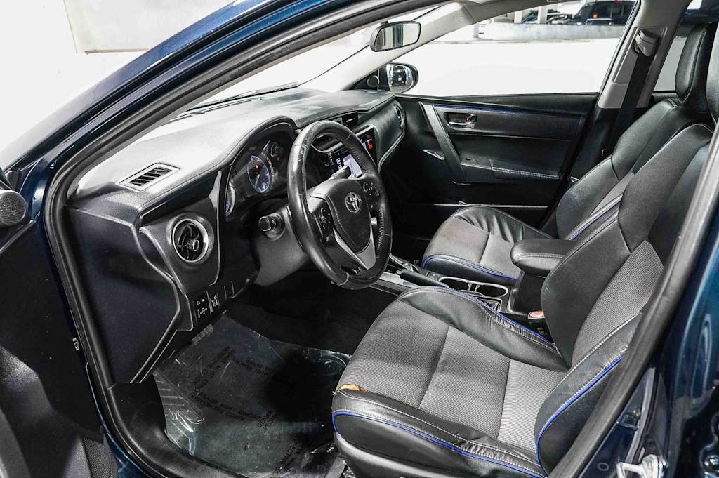 Thumbnail: 2018 Toyota Corolla - 11