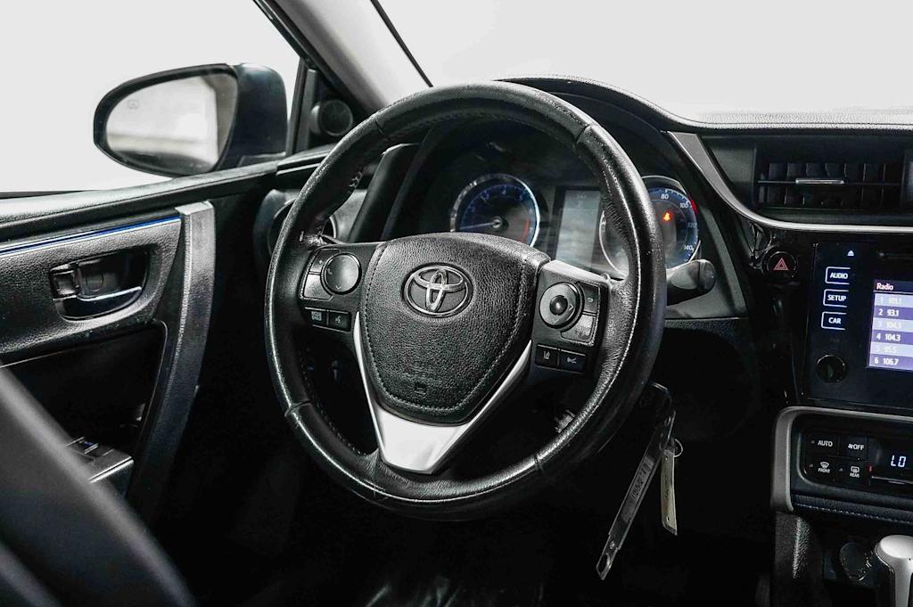 Thumbnail: 2018 Toyota Corolla - 13