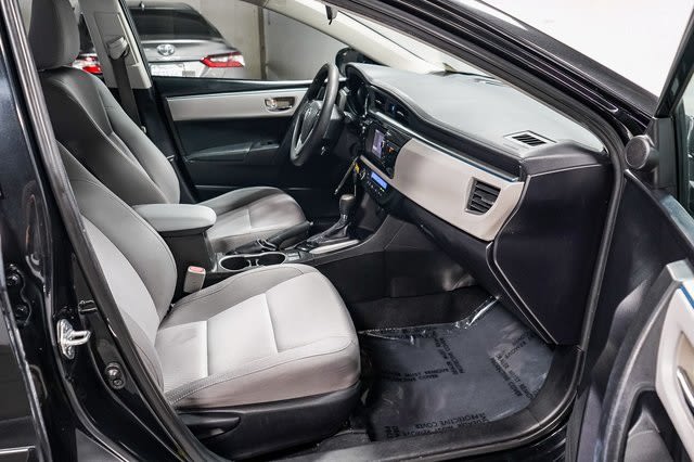 Thumbnail: 2014 Toyota Corolla - 9