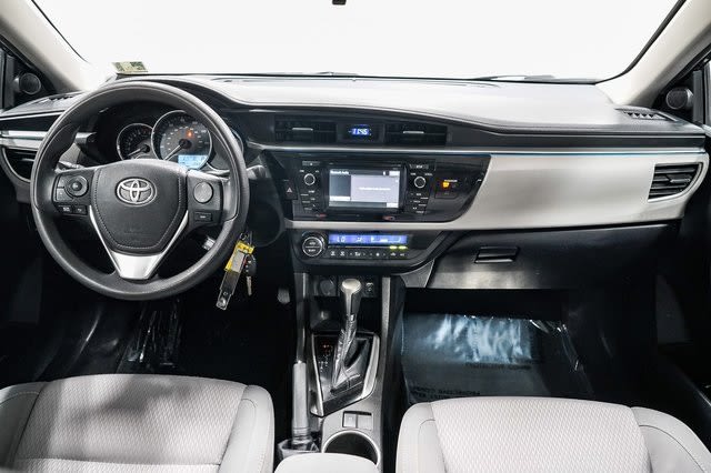 Thumbnail: 2014 Toyota Corolla - 2
