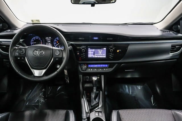 2016 Toyota Corolla S 2