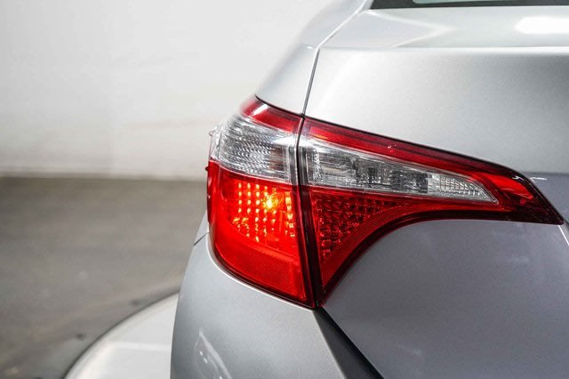 Thumbnail: 2014 Toyota Corolla - 22