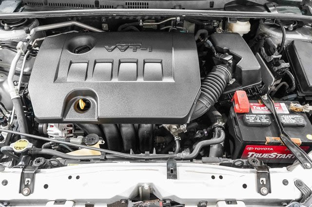 Thumbnail: 2014 Toyota Corolla - 8