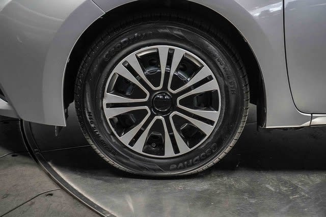 Thumbnail: 2014 Toyota Corolla - 7