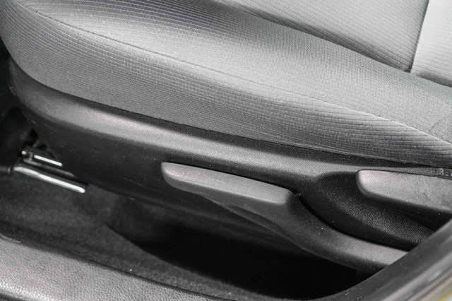 Thumbnail: 2014 Toyota Corolla - 26