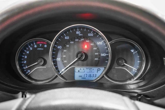 Thumbnail: 2014 Toyota Corolla - 16