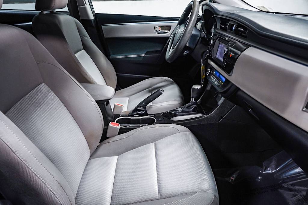 Thumbnail: 2016 Toyota Corolla - 10