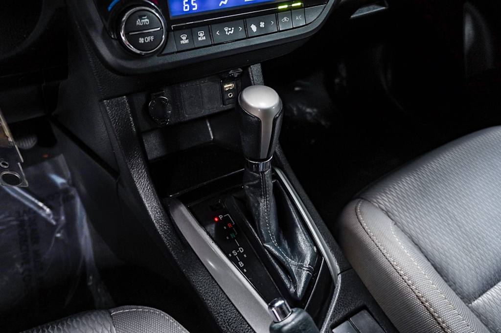 Thumbnail: 2016 Toyota Corolla - 14