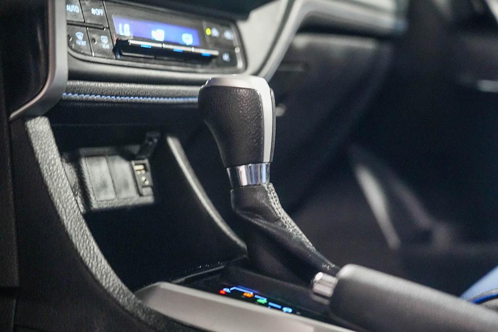 Thumbnail: 2018 Toyota Corolla - 25