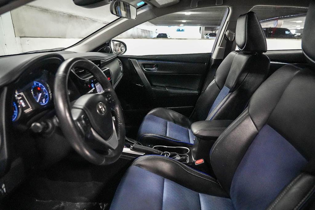 Thumbnail: 2018 Toyota Corolla - 11