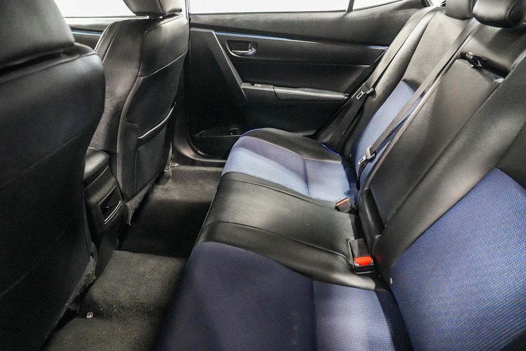 Thumbnail: 2018 Toyota Corolla - 12