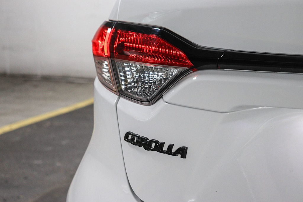 Thumbnail: 2022 Toyota Corolla - 24