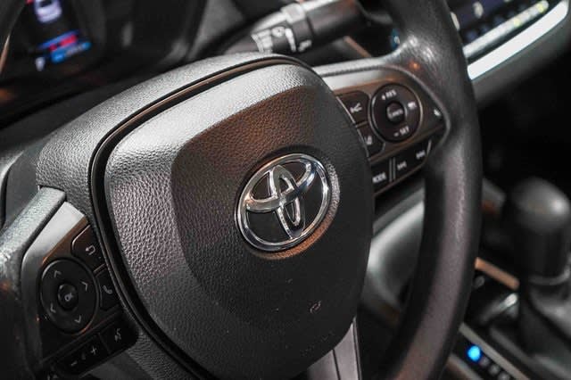 Thumbnail: 2020 Toyota Corolla - 25
