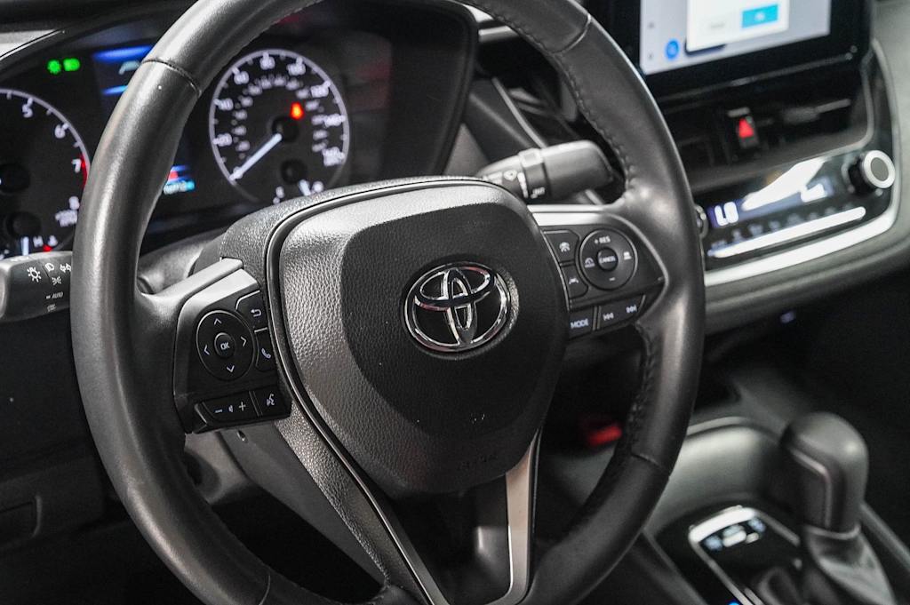 Thumbnail: 2025 Toyota Corolla - 13
