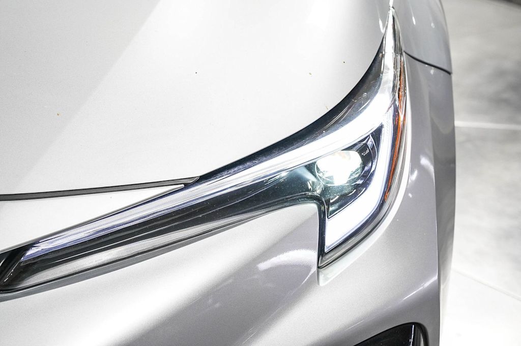 Thumbnail: 2025 Toyota Corolla - 21
