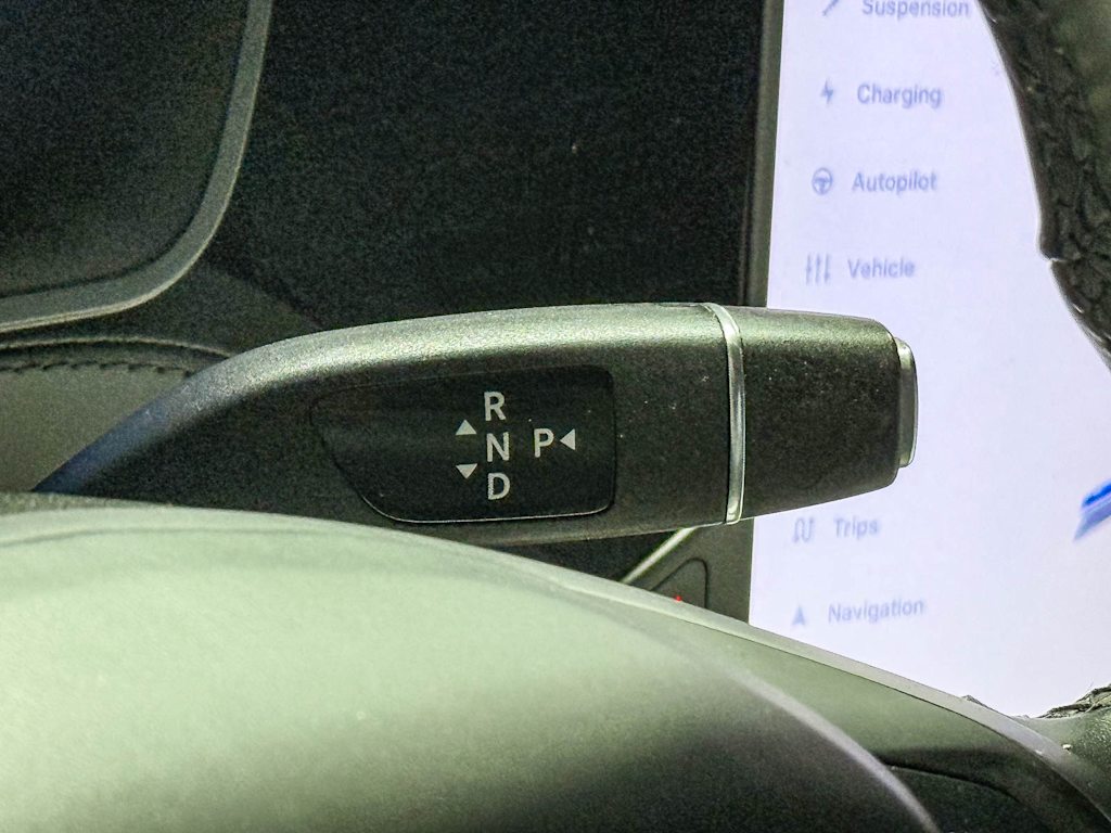 Thumbnail: 2020 Tesla Model S - 24