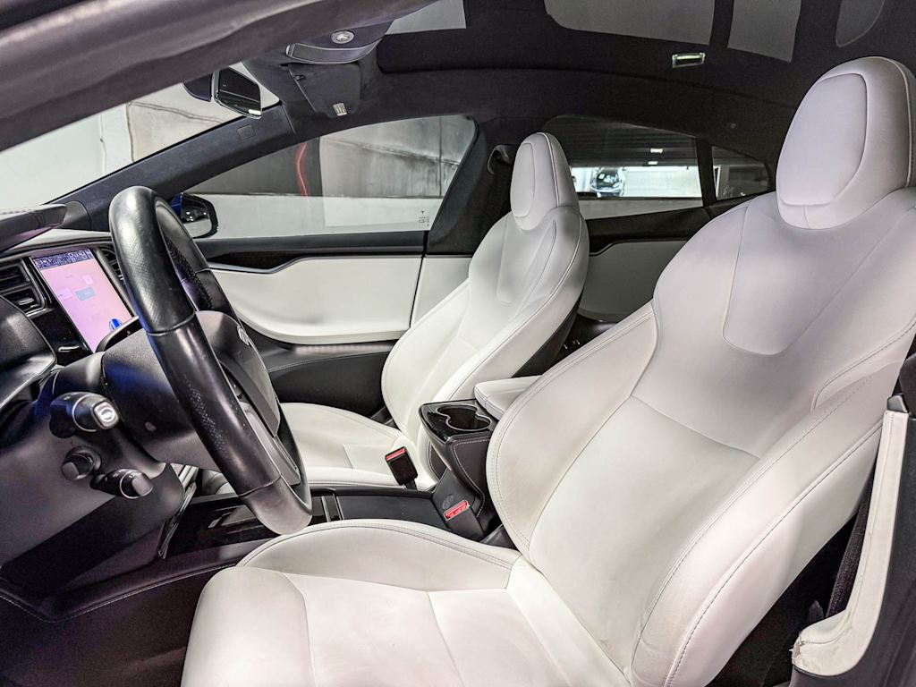 Thumbnail: 2020 Tesla Model S - 11