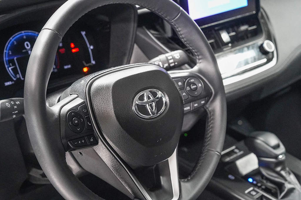 Thumbnail: 2026 Toyota Corolla Cross - 14