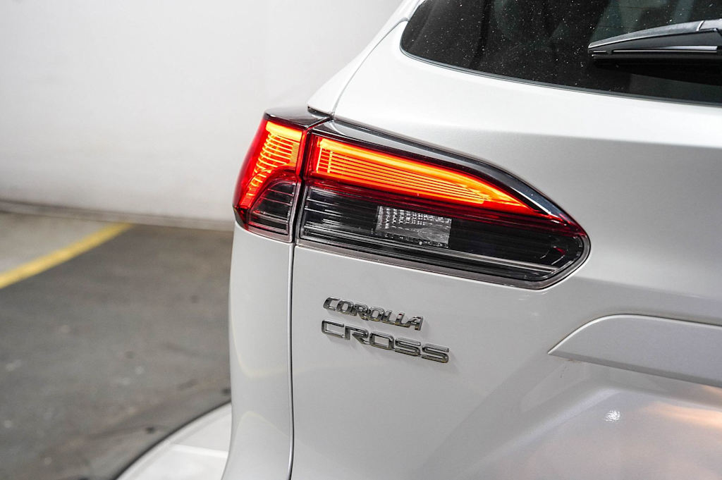 Thumbnail: 2025 Toyota Corolla Cross - 23