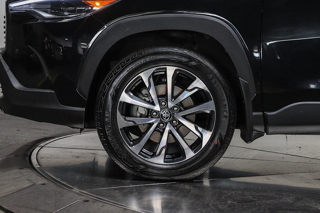 Thumbnail: 2024 Toyota Corolla Cross - 6
