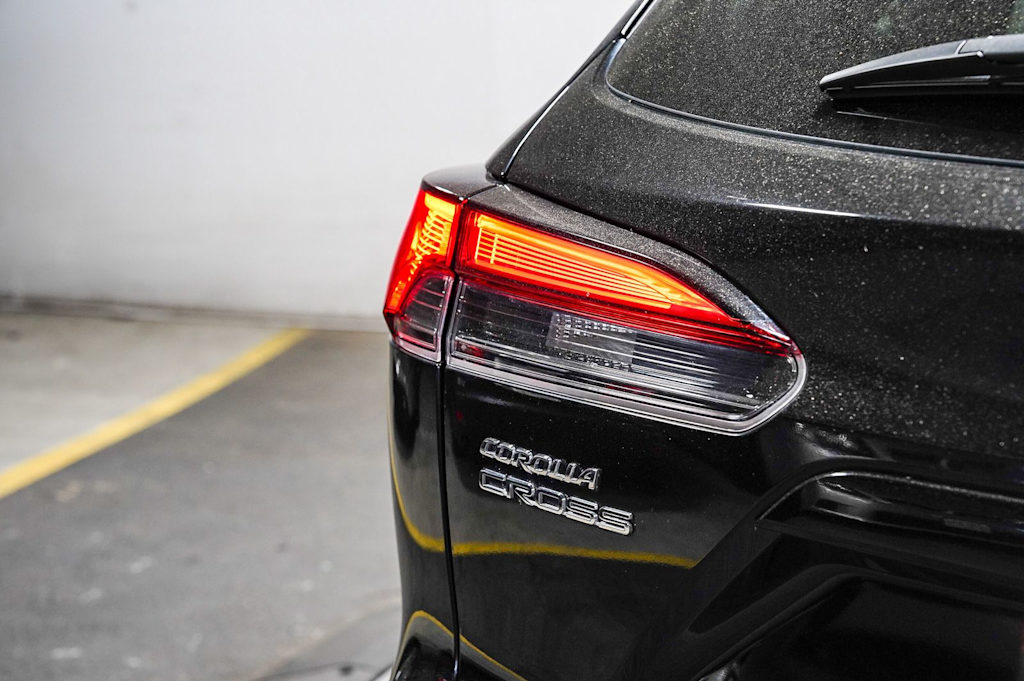Thumbnail: 2022 Toyota Corolla Cross - 24