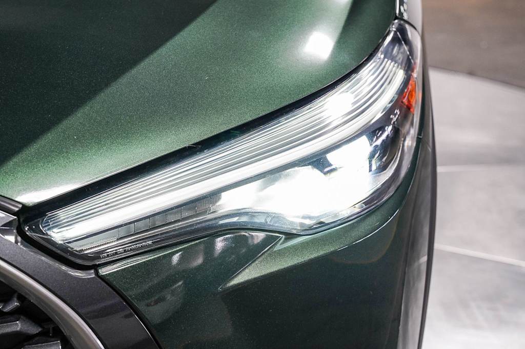Thumbnail: 2022 Toyota Corolla Cross - 22