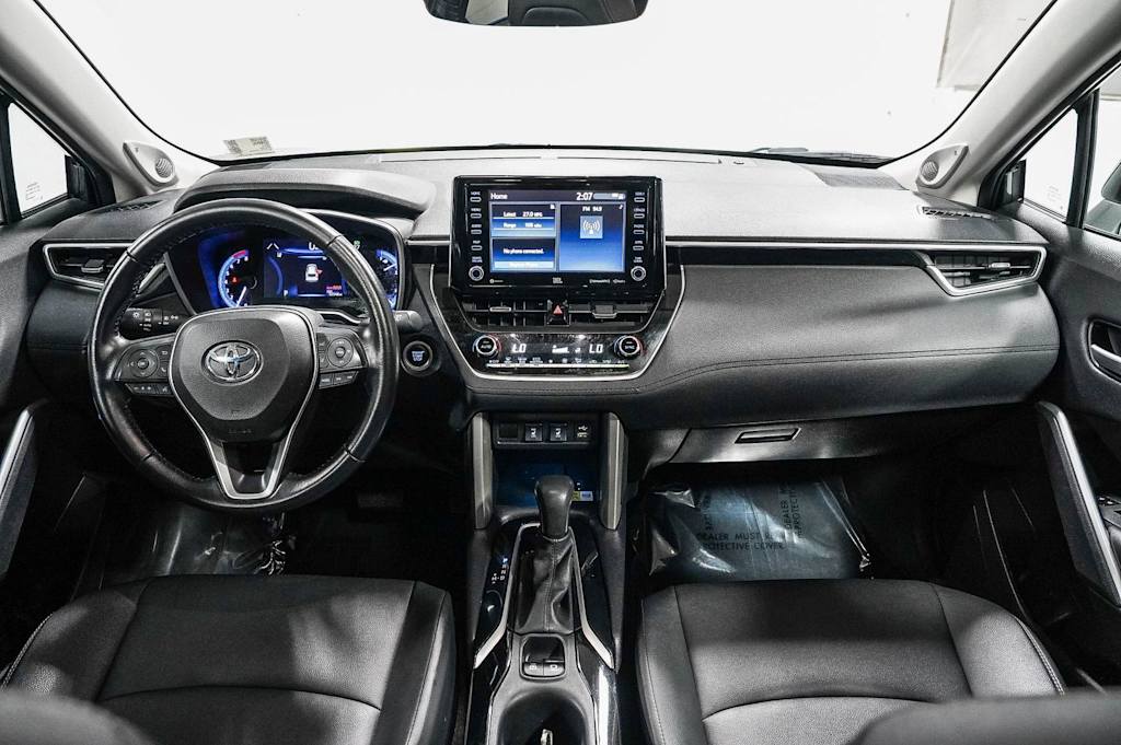 Thumbnail: 2022 Toyota Corolla Cross - 2