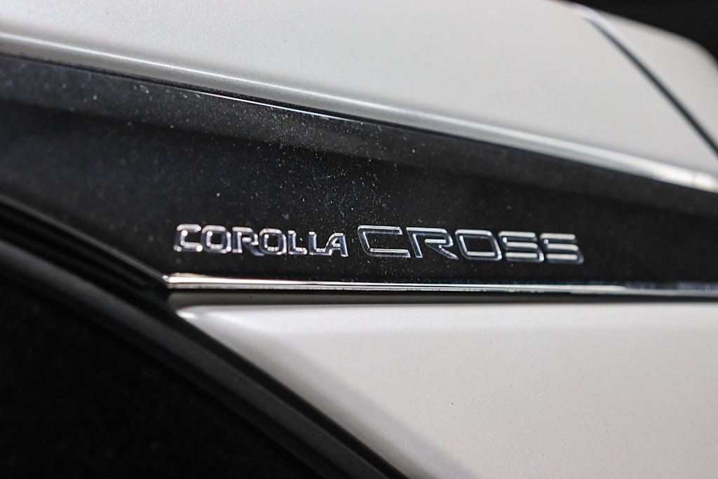 Thumbnail: 2022 Toyota Corolla Cross - 24