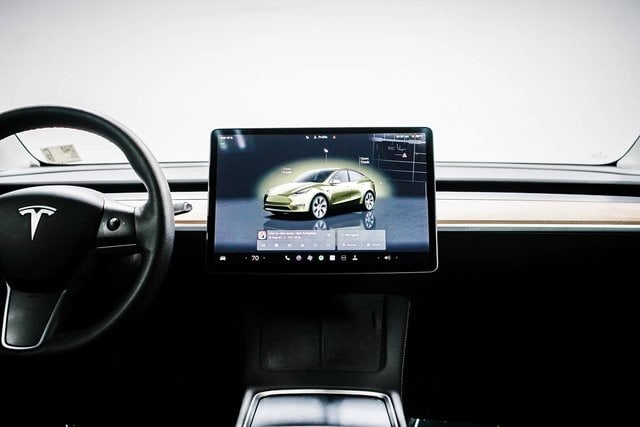 Thumbnail: 2023 Tesla Model Y - 9