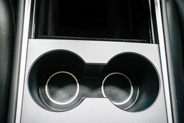 Thumbnail: 2023 Tesla Model Y - 25