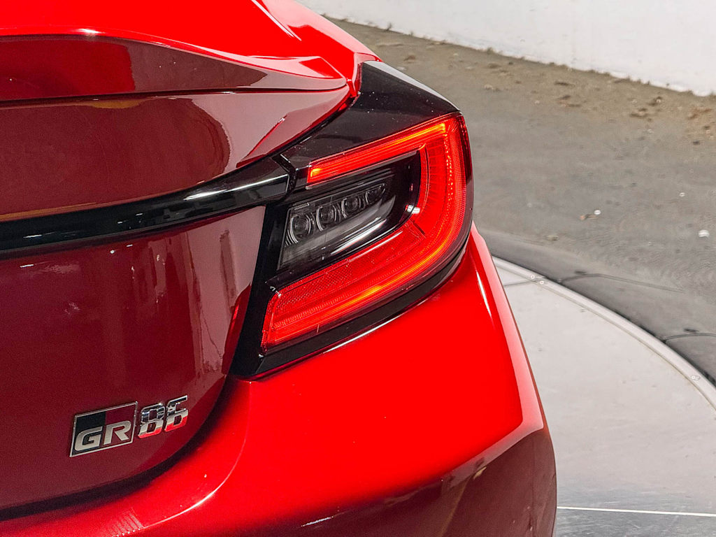 Thumbnail: 2022 Toyota GR86 - 22