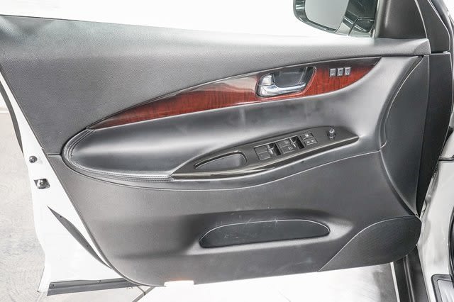 Thumbnail: 2017 INFINITI QX50 - 28
