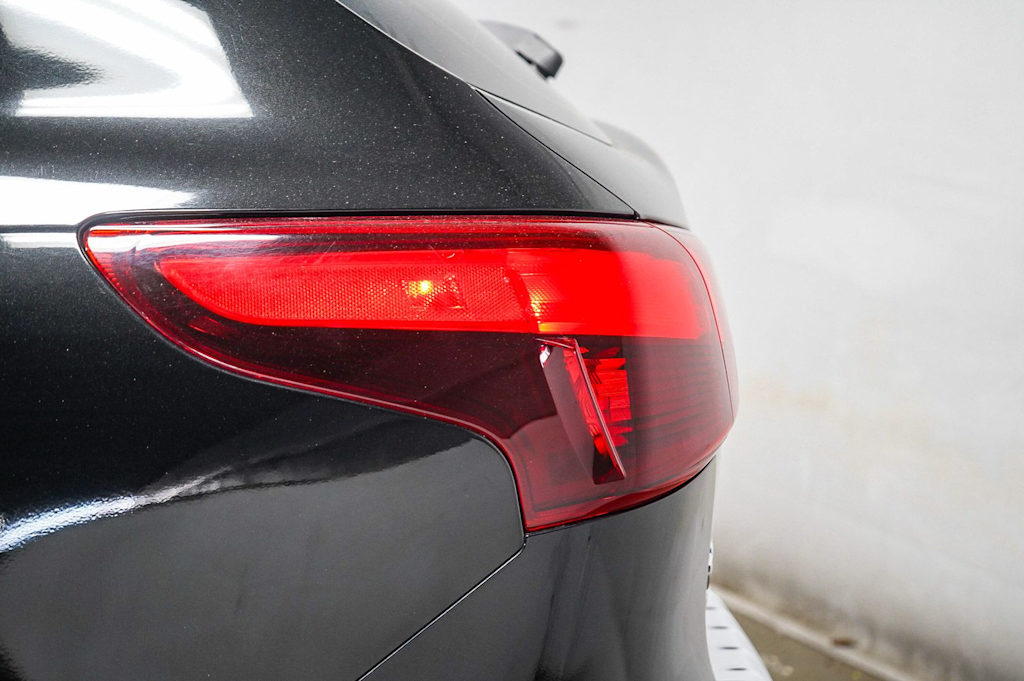 Thumbnail: 2019 Nissan Rogue Sport - 18