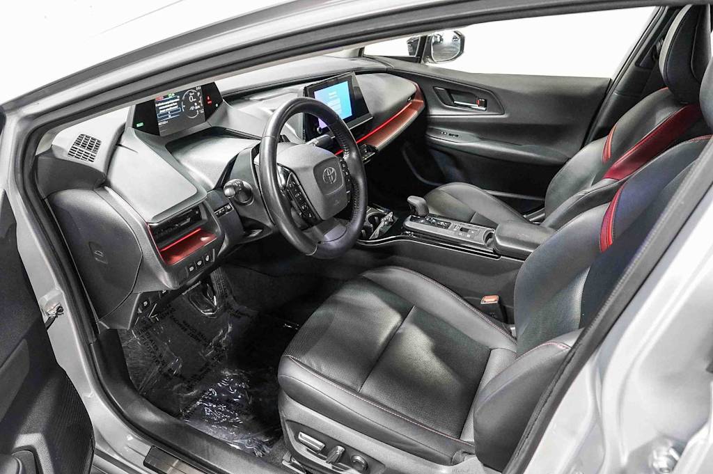 Thumbnail: 2023 Toyota Prius Prime - 11