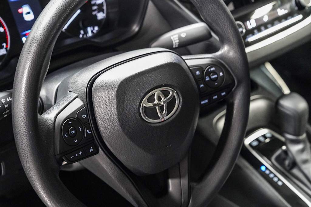 Thumbnail: 2025 Toyota Corolla - 24