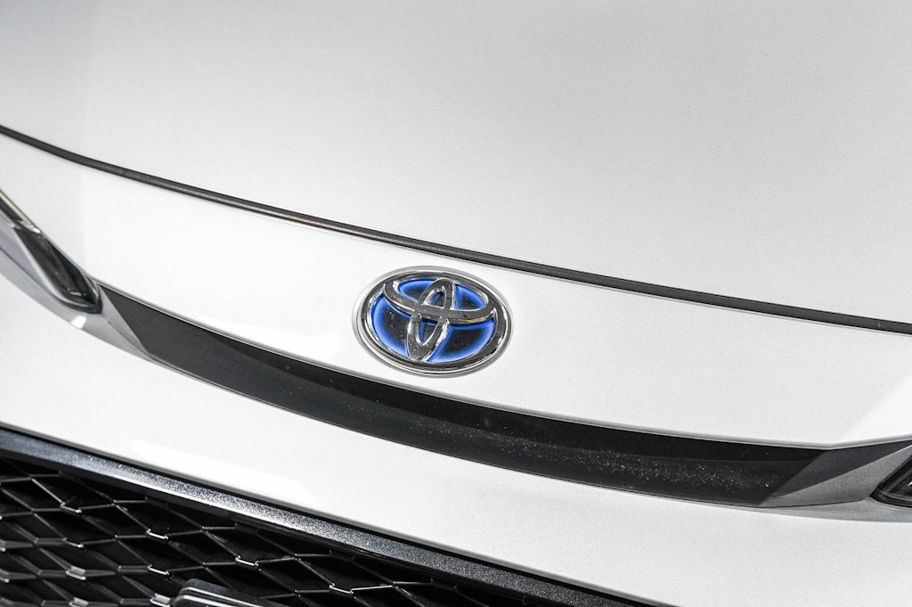 Thumbnail: 2023 Toyota Corolla - 5