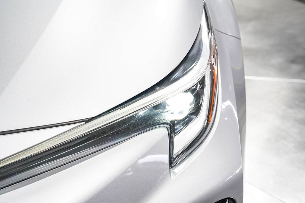 Thumbnail: 2023 Toyota Corolla - 21