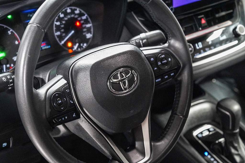 Thumbnail: 2023 Toyota Corolla - 13