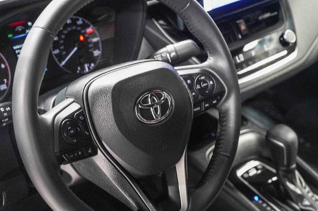 Thumbnail: 2024 Toyota Corolla - 13