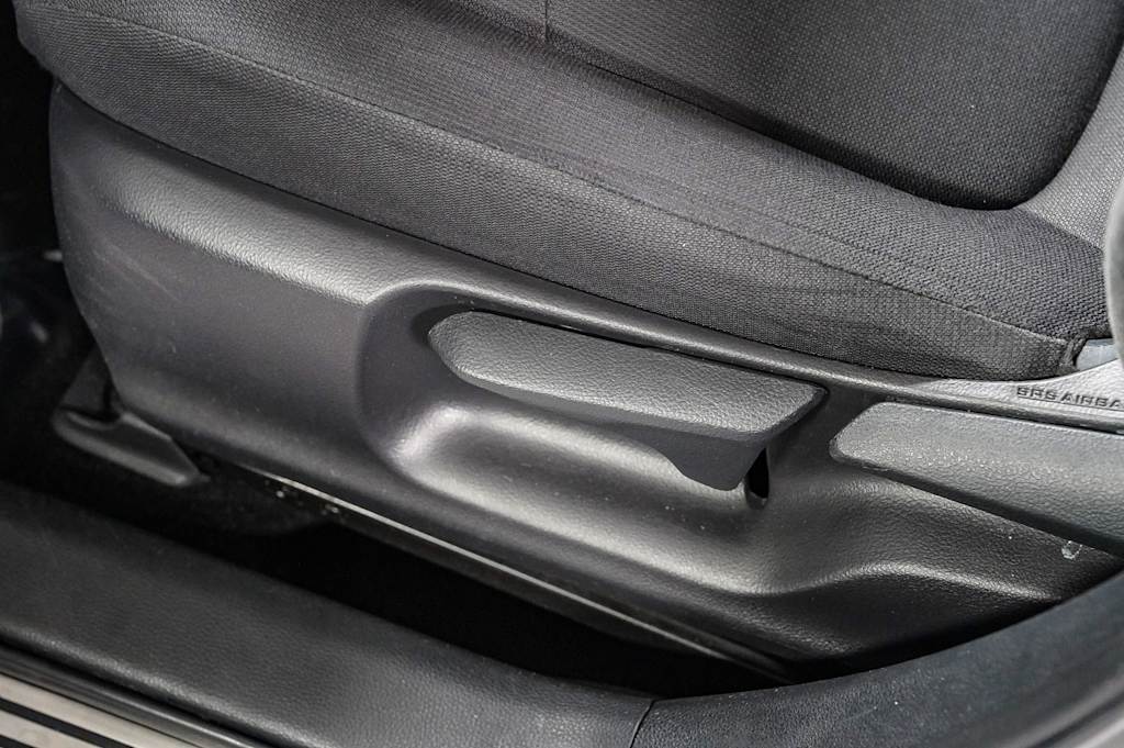 Thumbnail: 2020 Toyota Corolla - 26
